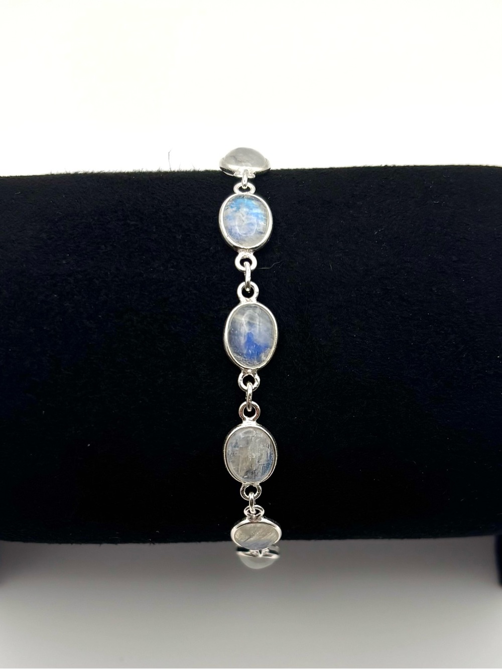 Moonstone bracelet - Picture 3 of 5